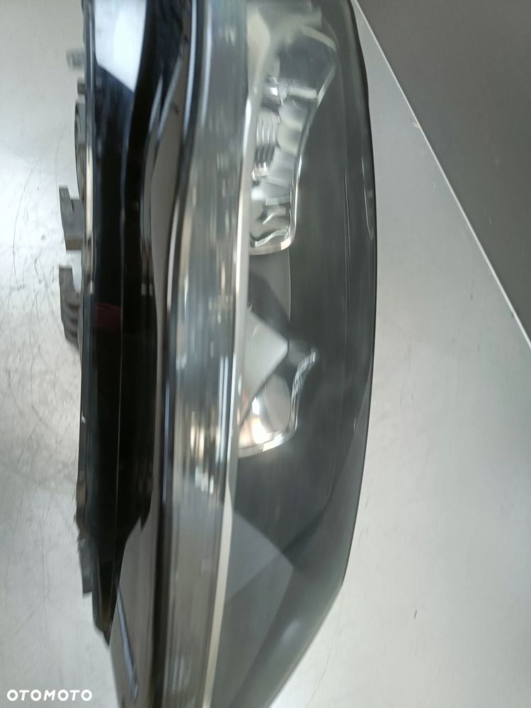 Lampa prawa przednia Audi A4 B8 prawy przód 8K0941004A - 6