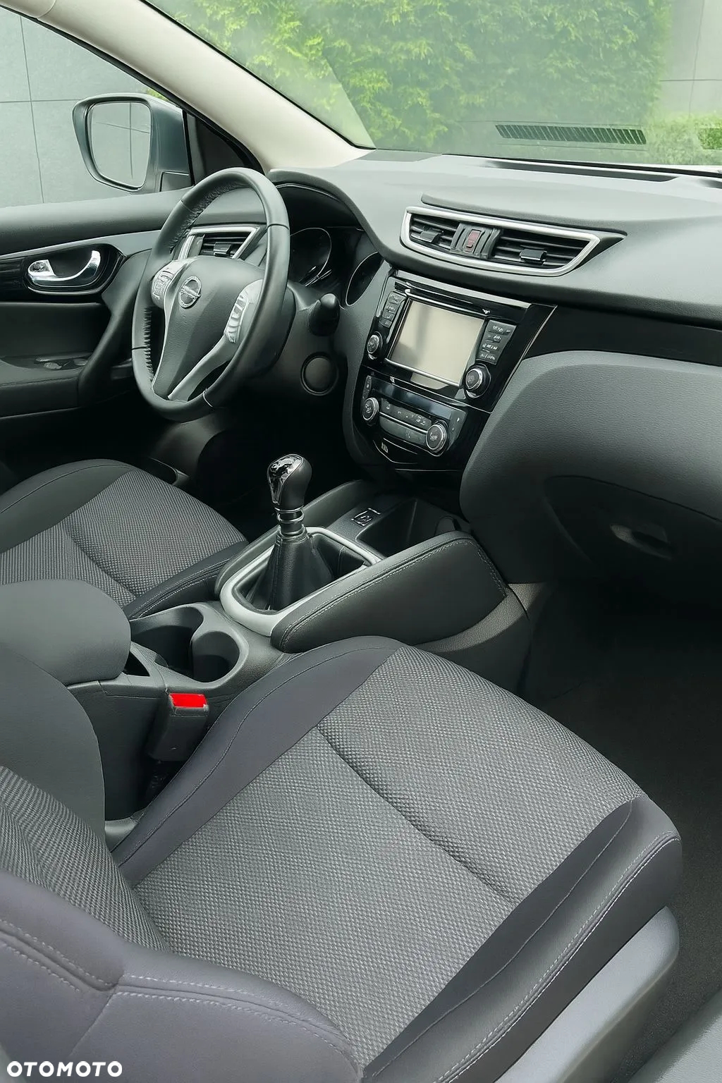 Nissan Qashqai 1.6 DIG-T N-Connecta - 11
