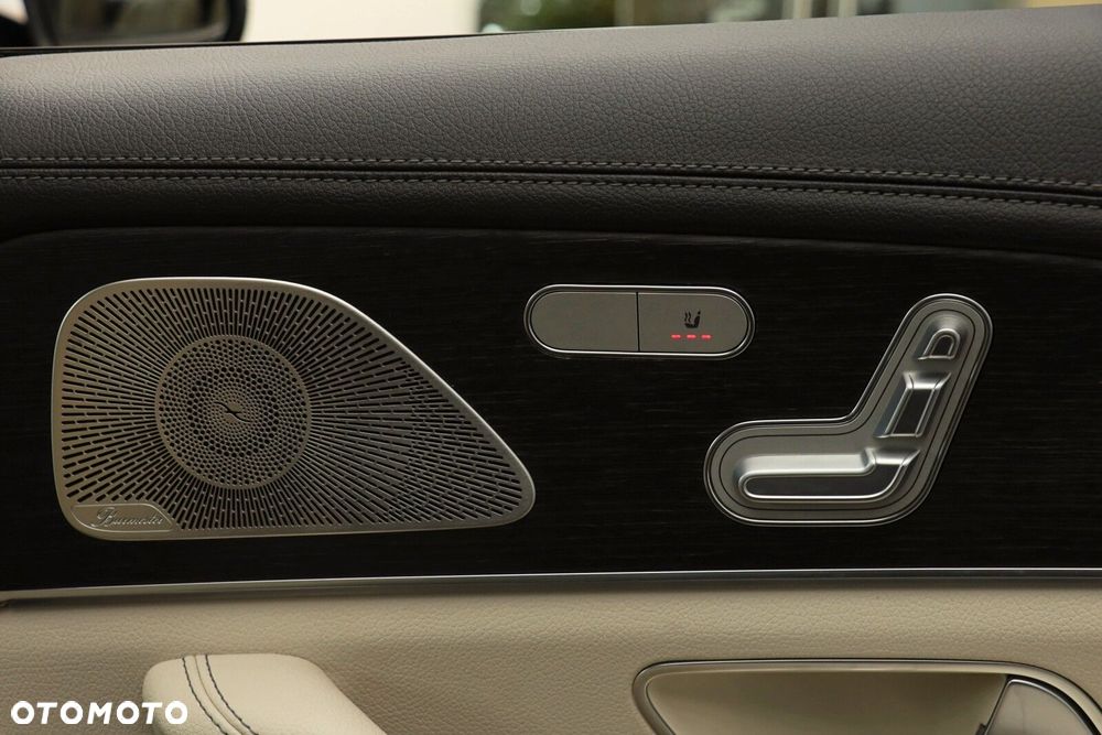 Mercedes-Benz GLS - 20