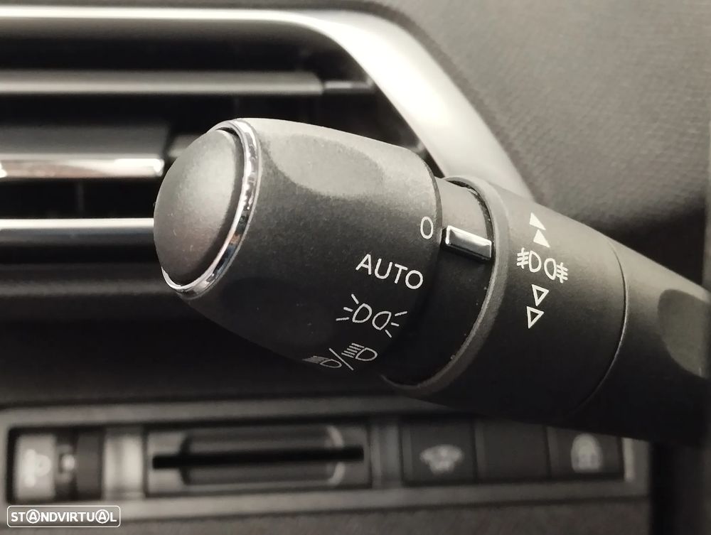 Peugeot 5008 1.5 BlueHDi Allure - 24