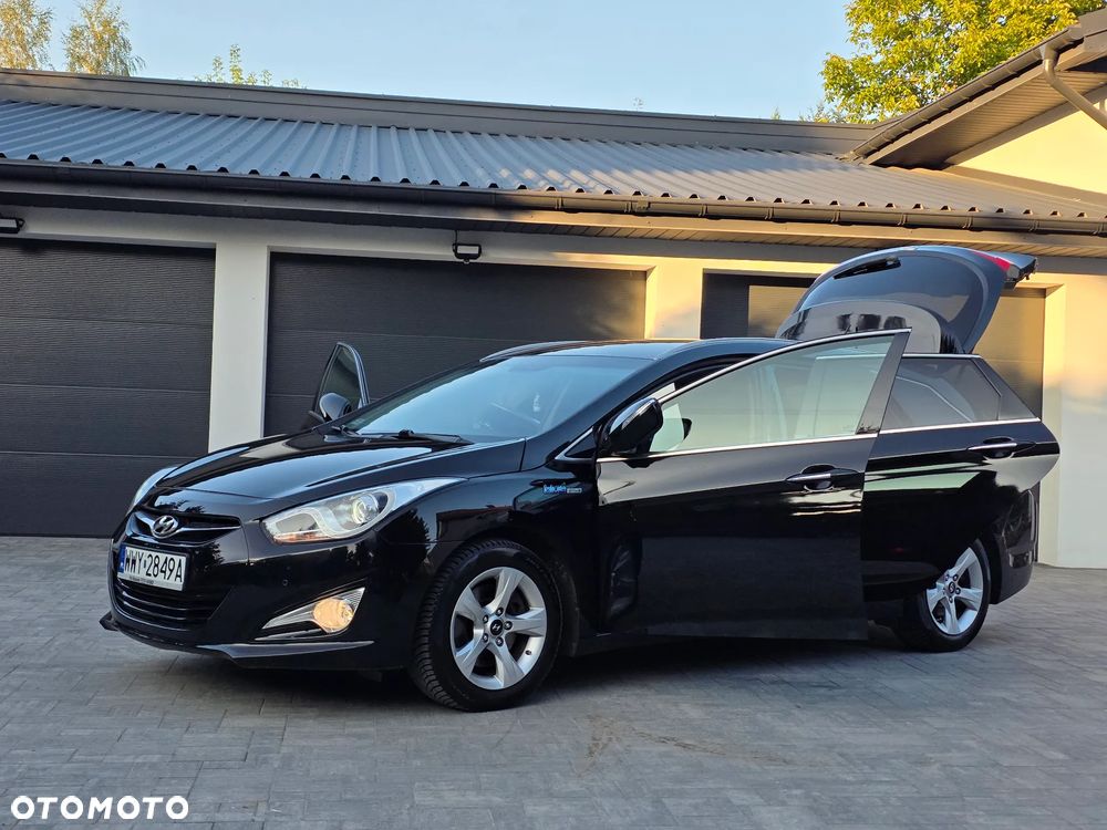 Hyundai i40 Kombi 1.7 CRDi Premium - 40