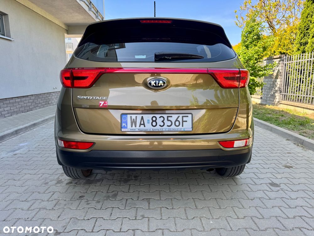 Kia Sportage 1.6 GDI Black Edition 2WD - 6