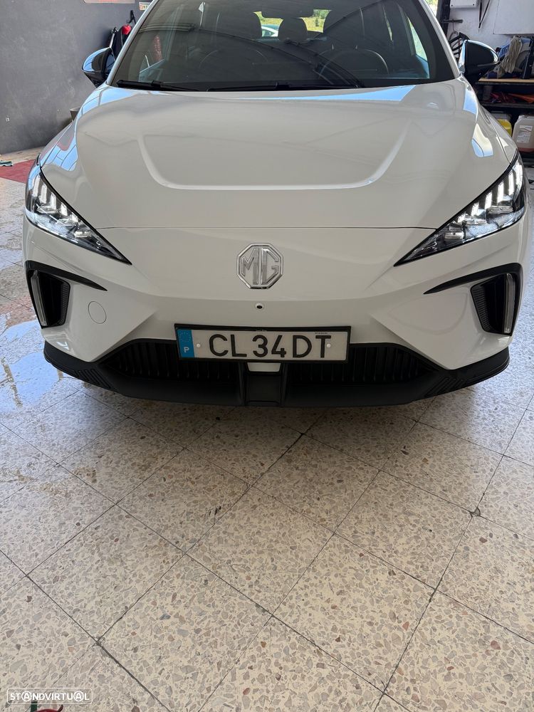 MG MG4 77 kWh Extended Range Luxury - 3