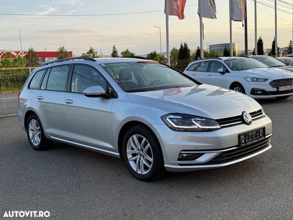 Volkswagen Golf 2.0 TDI SCR DSG Comfortline - 14