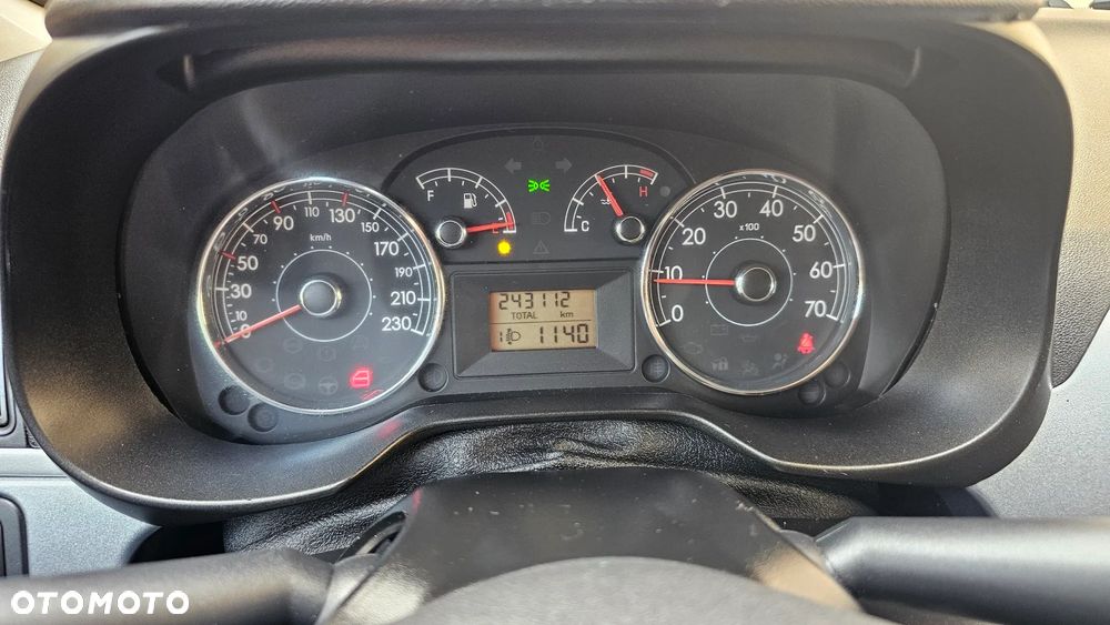 Fiat Grande Punto Actual 1.2 8V Estiva - 8
