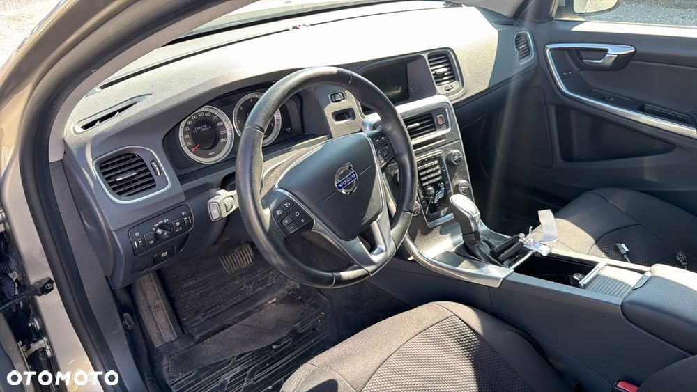 Volvo V60 - 18