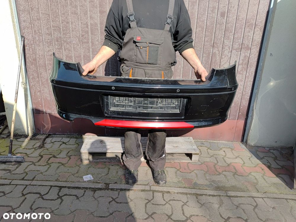 BMW 1 E87 ZDERZAK TYŁ NA PDC LAK.475/9