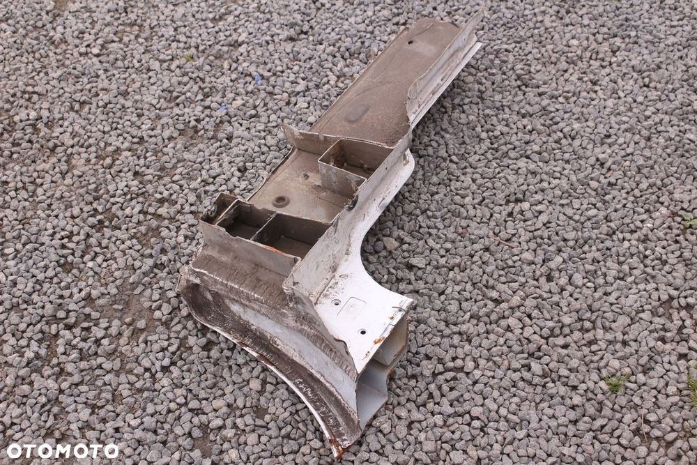 Próg Prawy Tył Renault Trafic III Vivaro B - 10