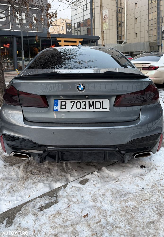 BMW Seria 5 520d xDrive AT - 2