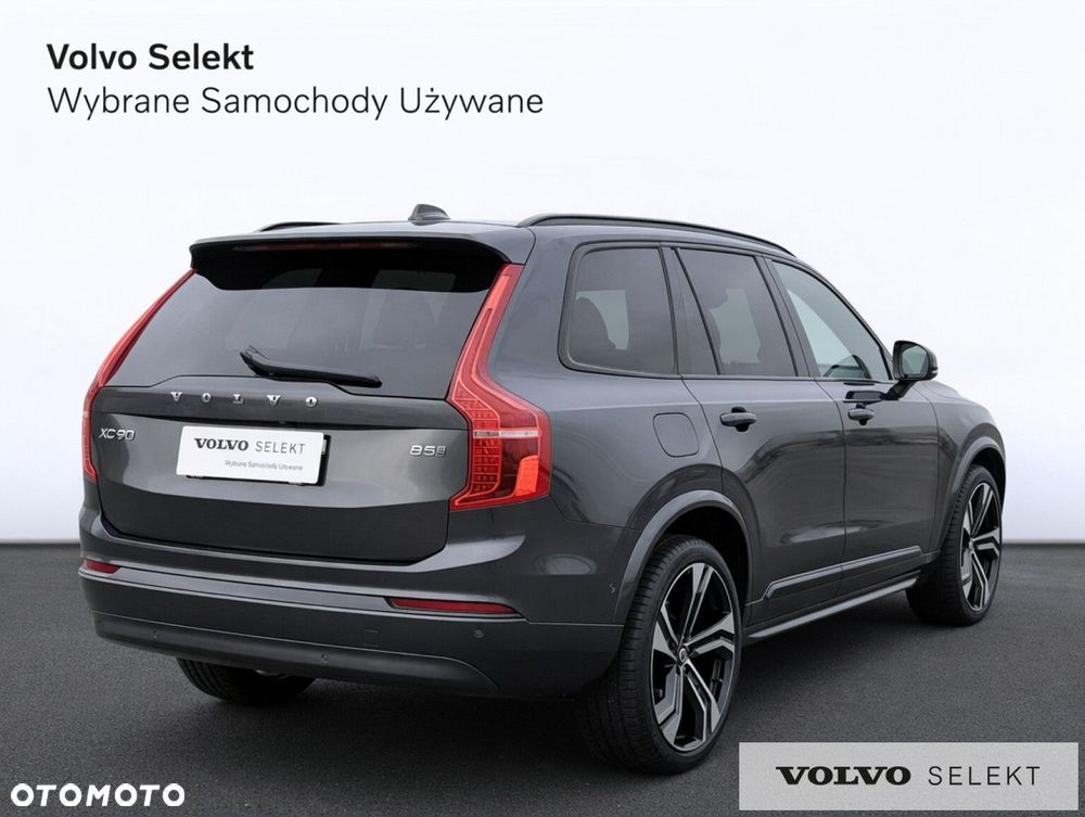 Volvo XC 90 - 8