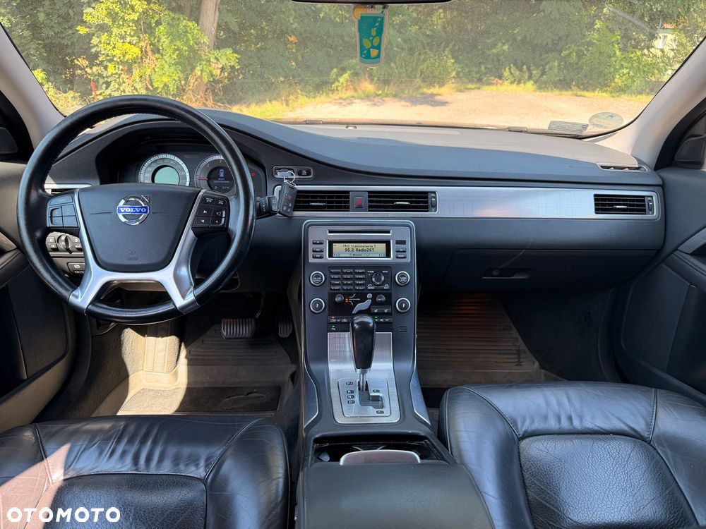 Volvo V70 D3 Geartronic Kinetic - 13