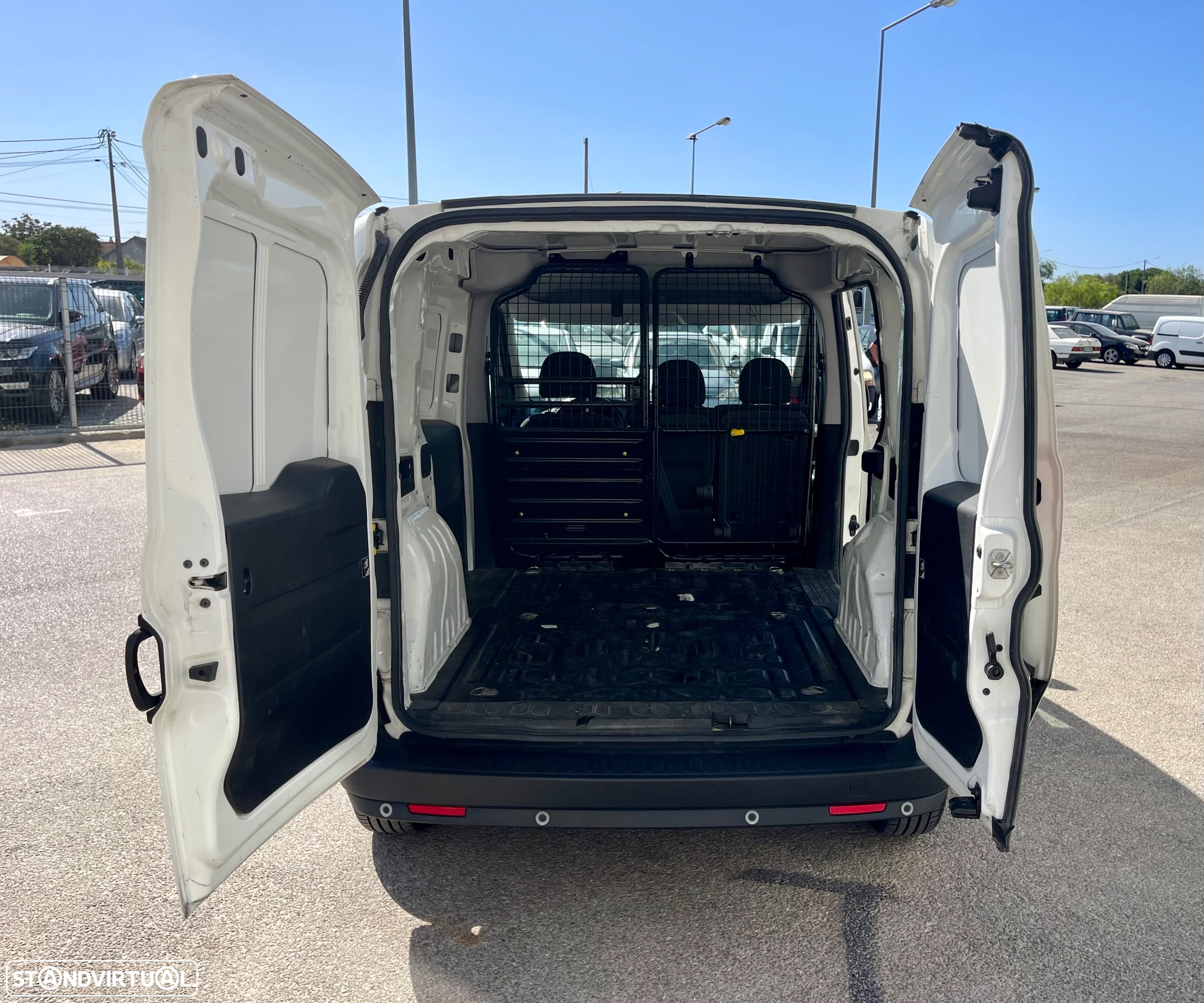 Fiat Doblo 1.3M-Jet IVA DEDUTIVEL - 11