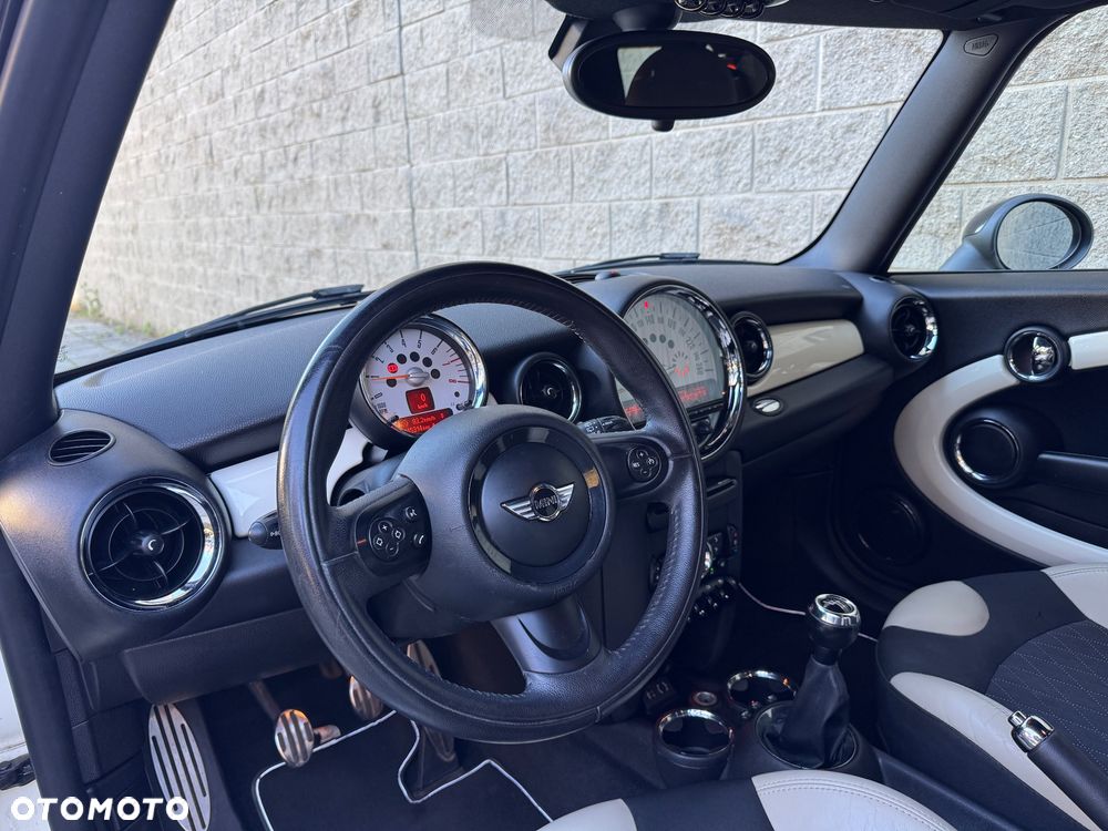 MINI Clubman Cooper S Hampton - 17