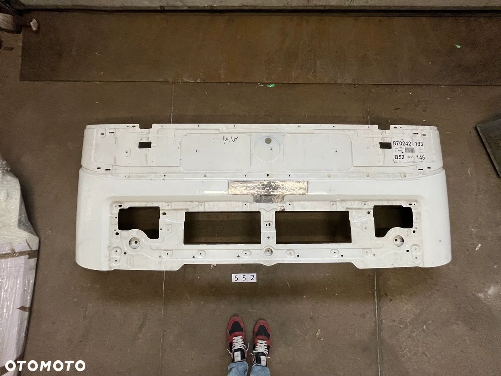 Maska atrapa kabiny Volvo FH4 - 2