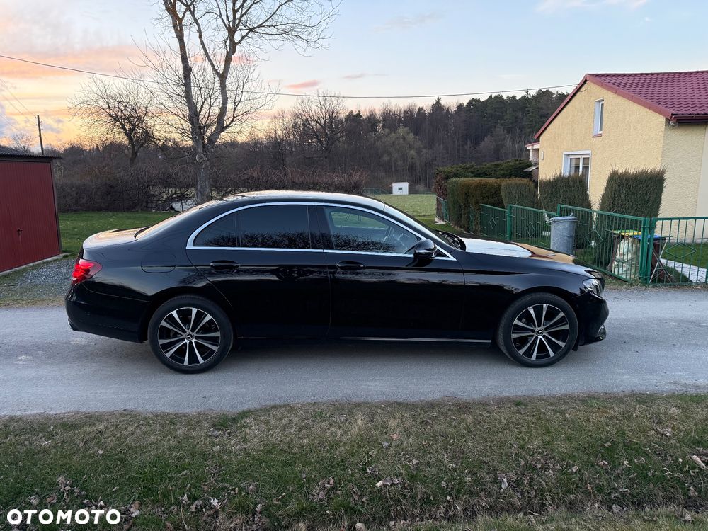 Mercedes-Benz Klasa E 220 d Avantgarde - 2