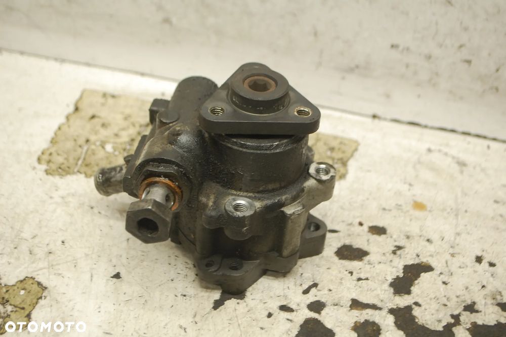 POMPA WSPOMAGANIA 8D0145177 VW PASSAT B5 LIFT 1.9 TDI 1.6 AUDI A6 - 4
