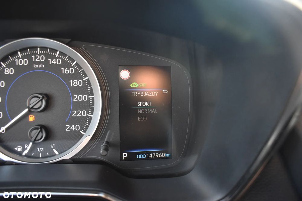 Toyota Corolla 2.0 Hybrid Comfort - 31