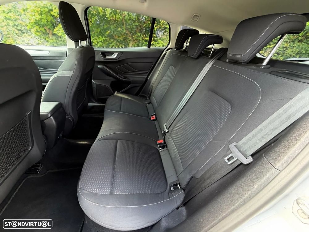 Ford Focus SW 1.5 TDCi EcoBlue Business - 14