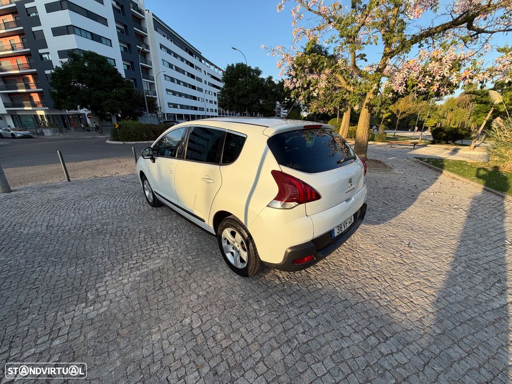 Peugeot 3008 1.6 e-HDi SE Style 2-Tronic 110g - 13