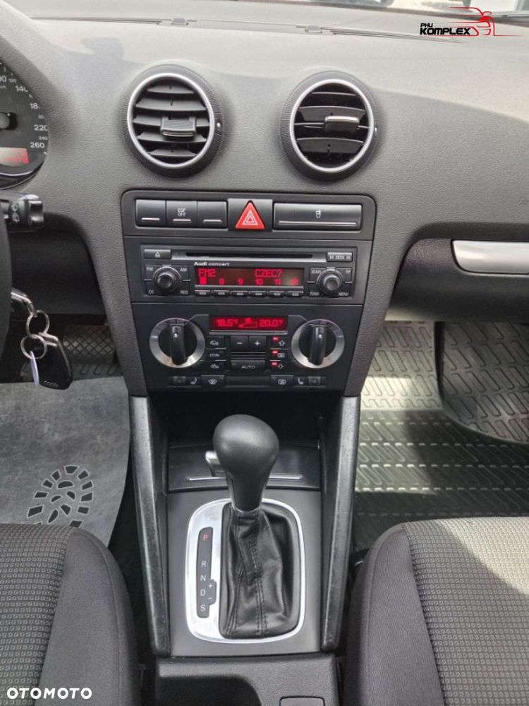 Audi A3 Sportback - 15