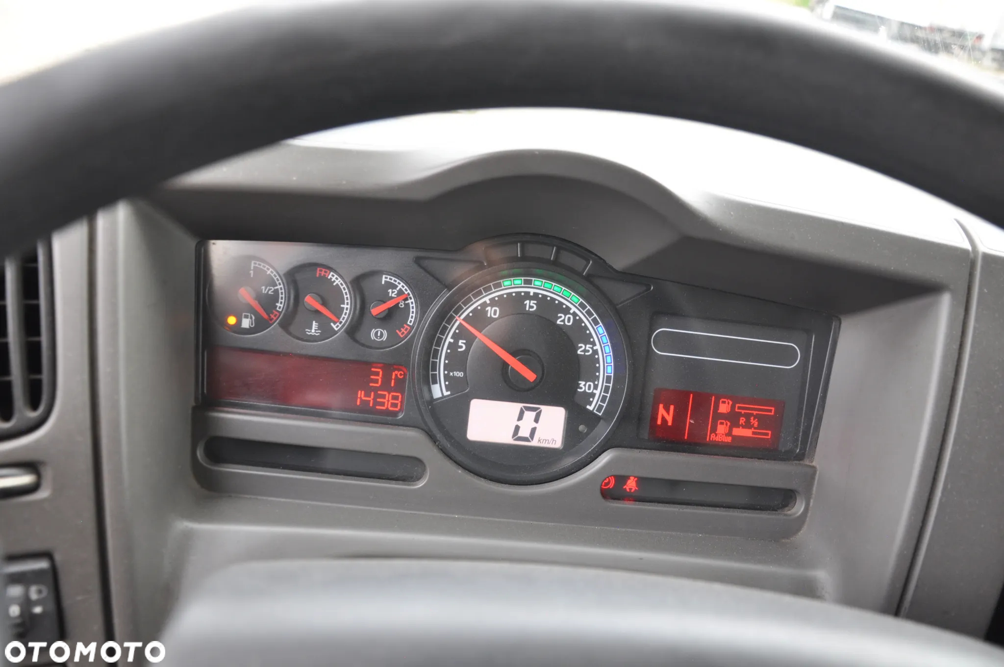Renault MIDLUM 12.220 dł kontenera 7,90m - 11