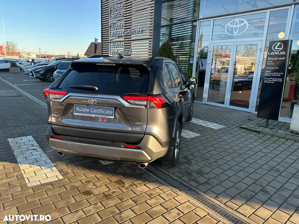 Toyota RAV4 2.0P CVT AWD Luxury - 6