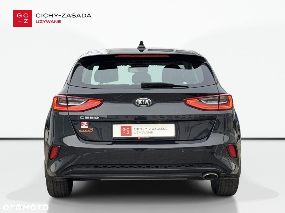 Kia Ceed - 6