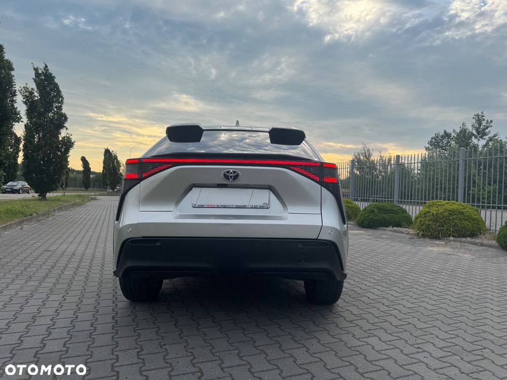 Toyota bZ4X 71.4kWh Prestige - 27