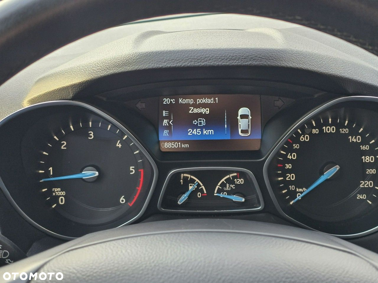 Ford Grand C-MAX - 25