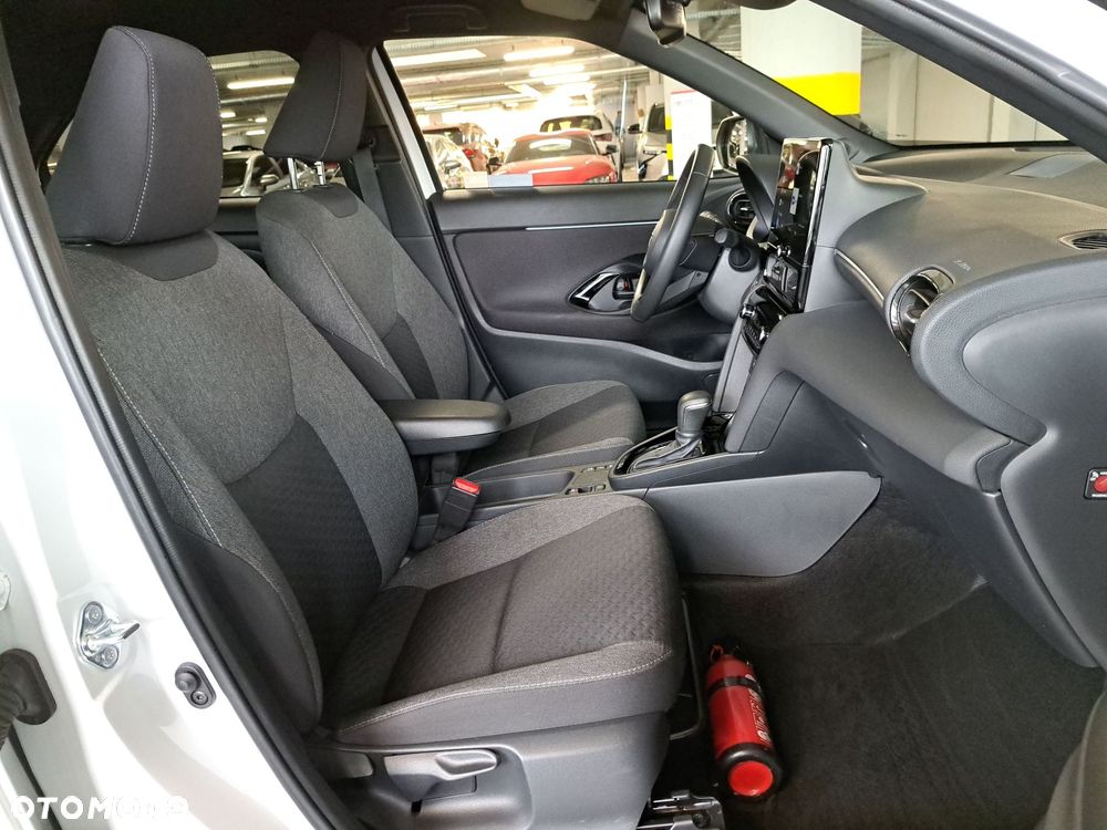 Toyota Yaris Cross Hybrid 1.5 Style - 16