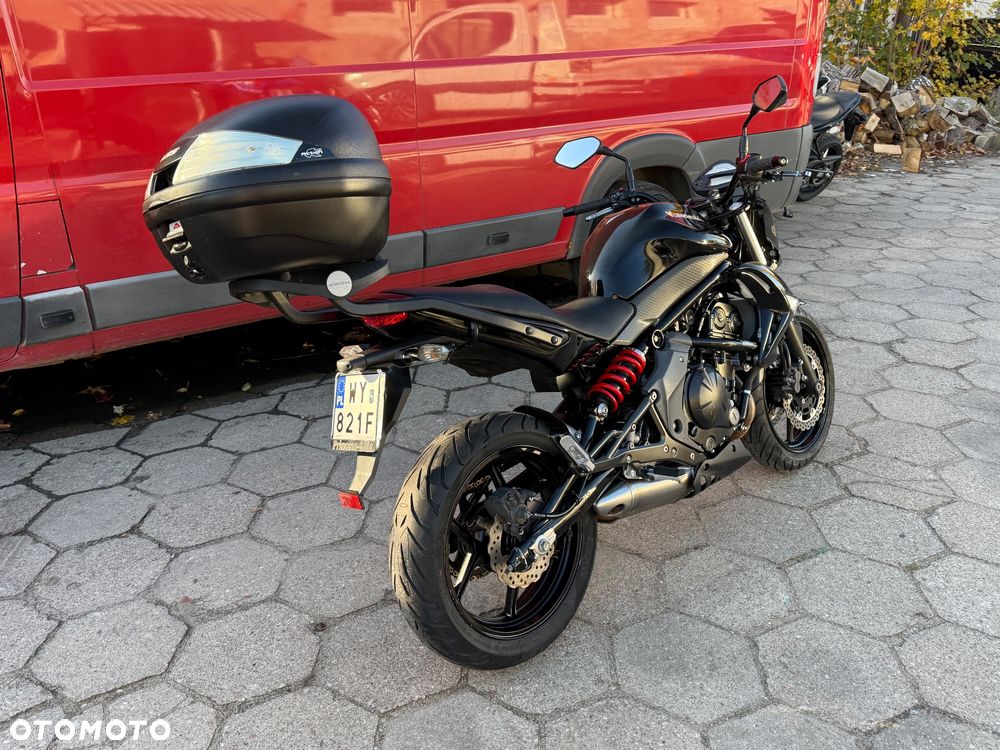 Kawasaki ER - 8