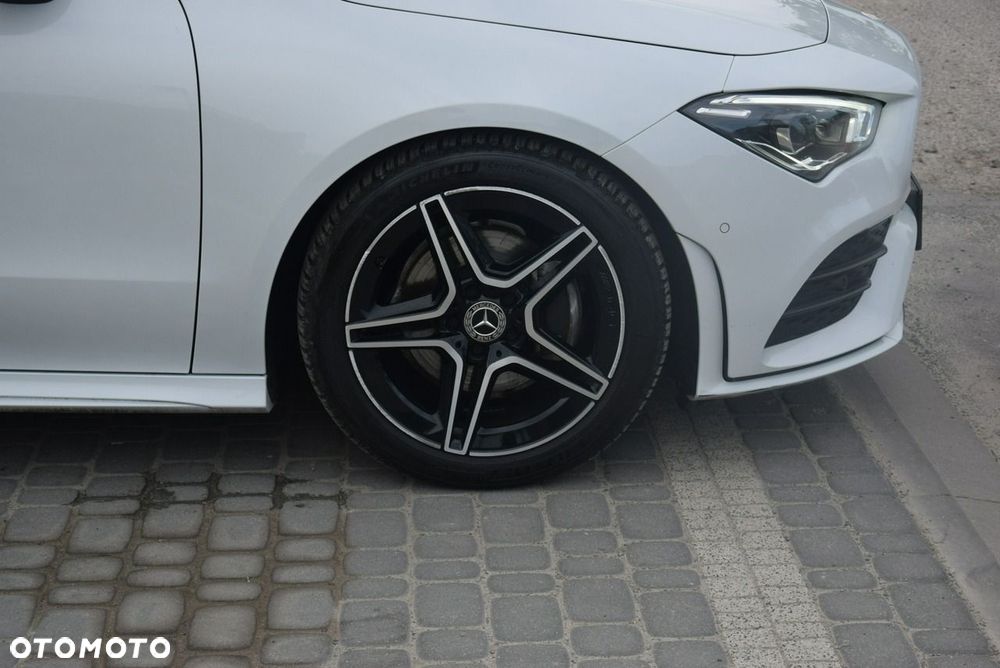 Mercedes-Benz CLA 180 7G-DCT Edition AMG Line - 11