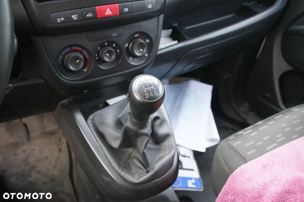 Auto na części - Opel Combo D 1.3 CDTI 90 KM A13FD C510 5PU 2017R Silnik Skrzynia Drzwi Maska Zderzak Błotnik Lampa Lusterko Klamka Szyba Deska Kokpit Sterownik Moduł Czujnik Licznik Panel Kierownica - 15