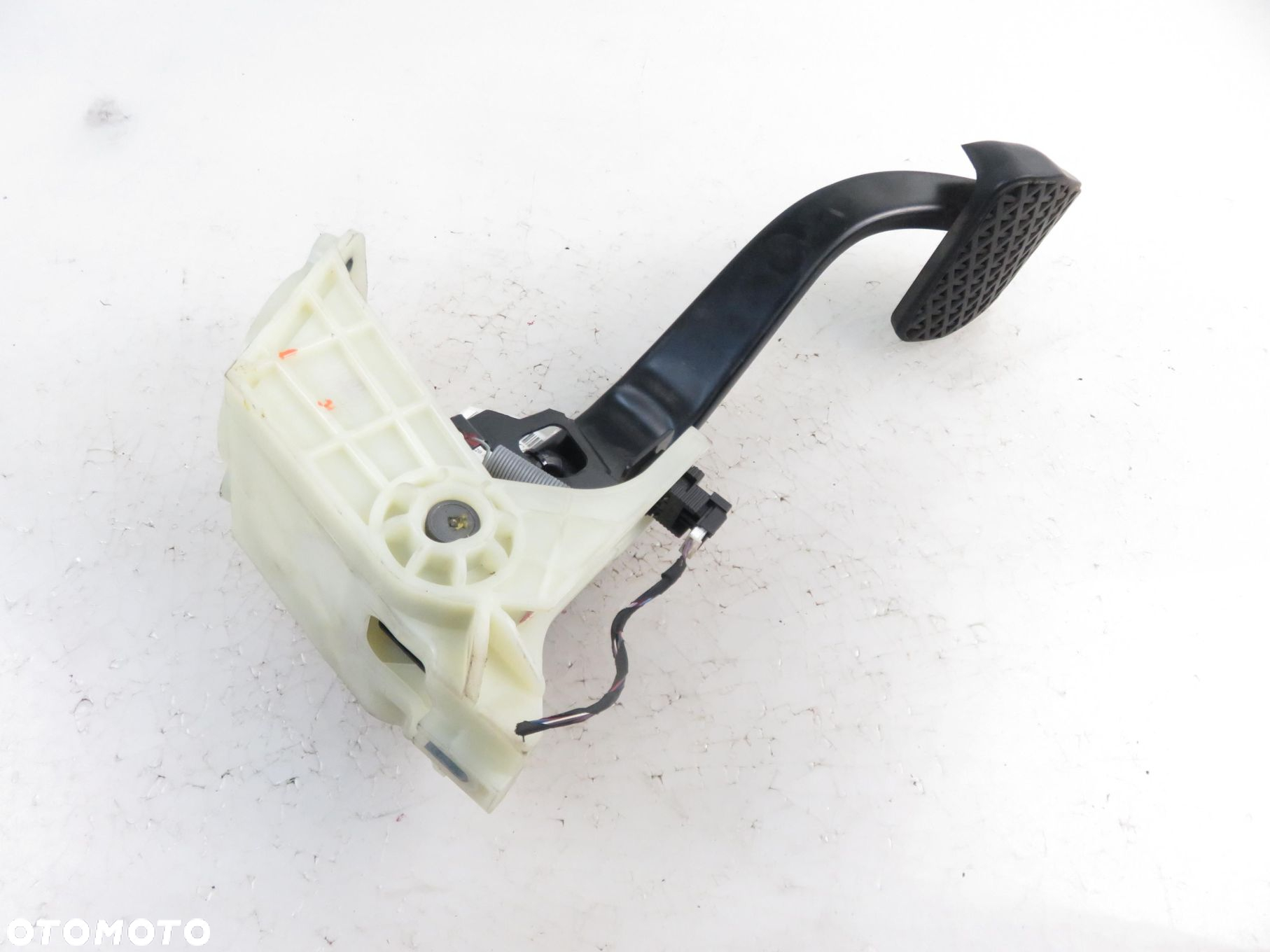 PEDAŁ HAMULCA BMW X1 E84 6798596 - 7