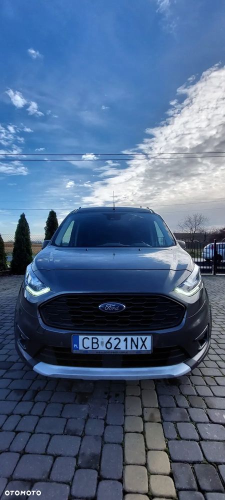 Ford Transit Connect - 8