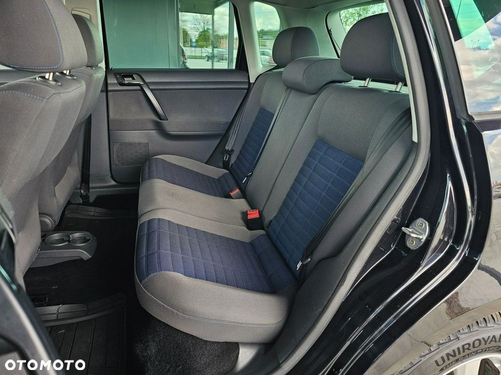 Volkswagen Polo - 23