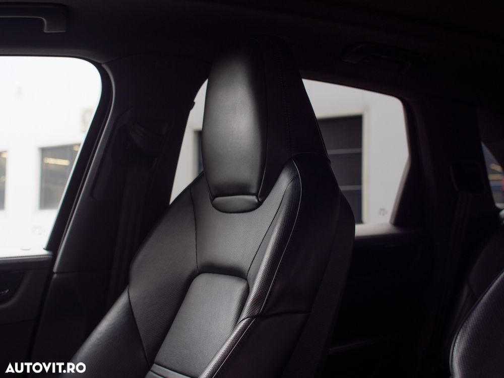 Porsche Cayenne - 10
