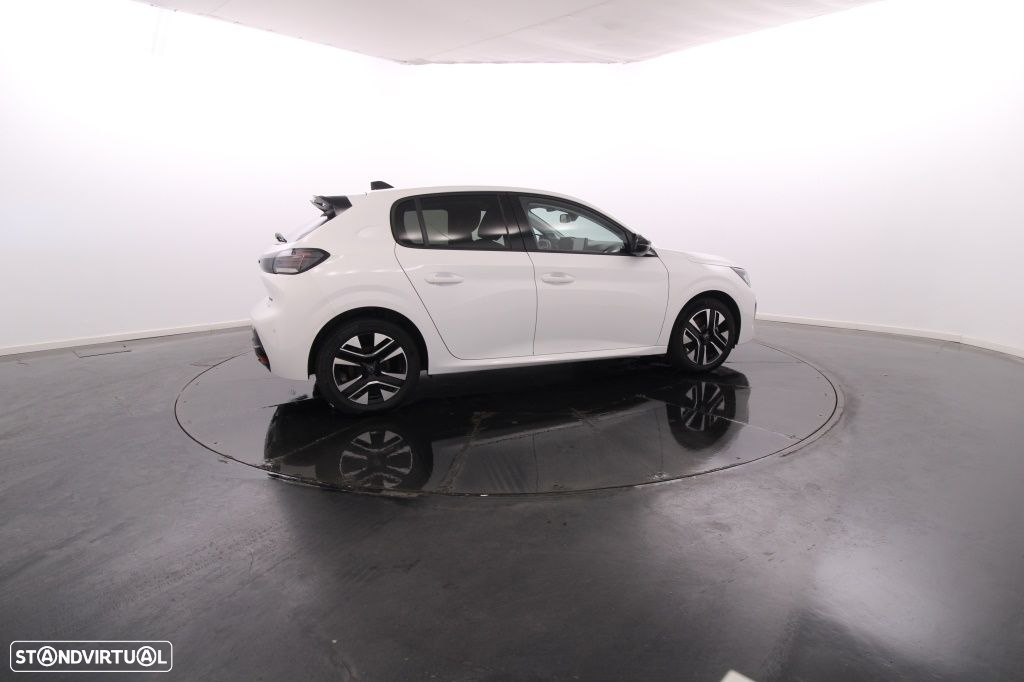 Peugeot 208 1.2 Hybrid Allure e-DCS6 - 8