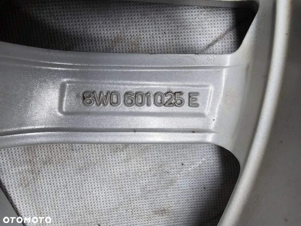 Felgi 17 Audi A4 S4 8W0601025E 7,5x17 ET38 - 6