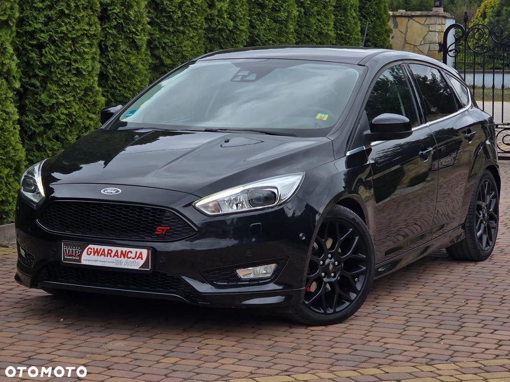 Ford Focus 1.5 EcoBoost ST-Line ASS PowerShift - 1