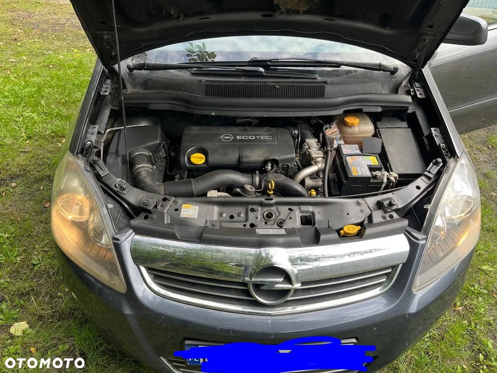 Opel Zafira - 4