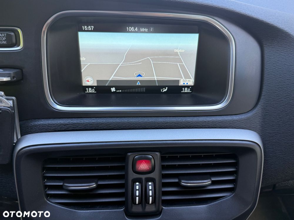 Volvo V40 D2 Geartronic Momentum - 14