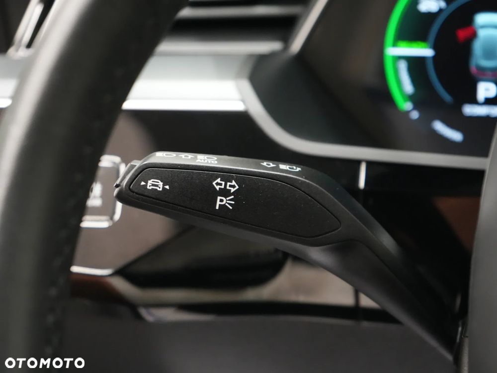 Audi e-tron 55 Quattro - 22