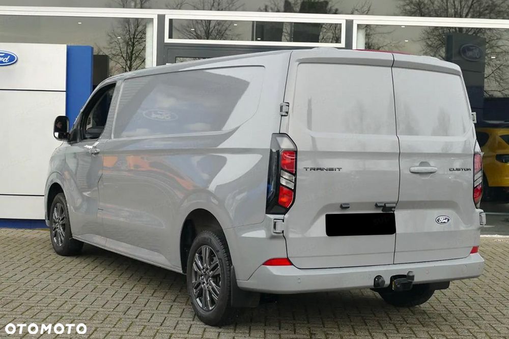 Ford Transit Custom 320 L2H1 Limited 2.0 150KM - 6