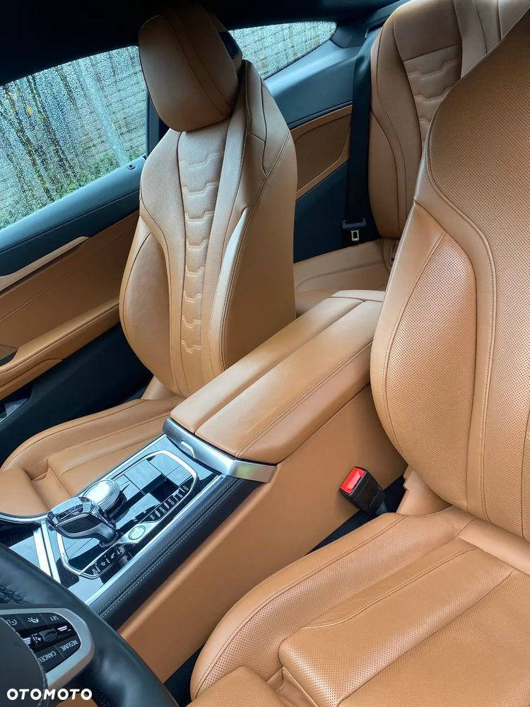 BMW Seria 8 M850i xDrive - 6