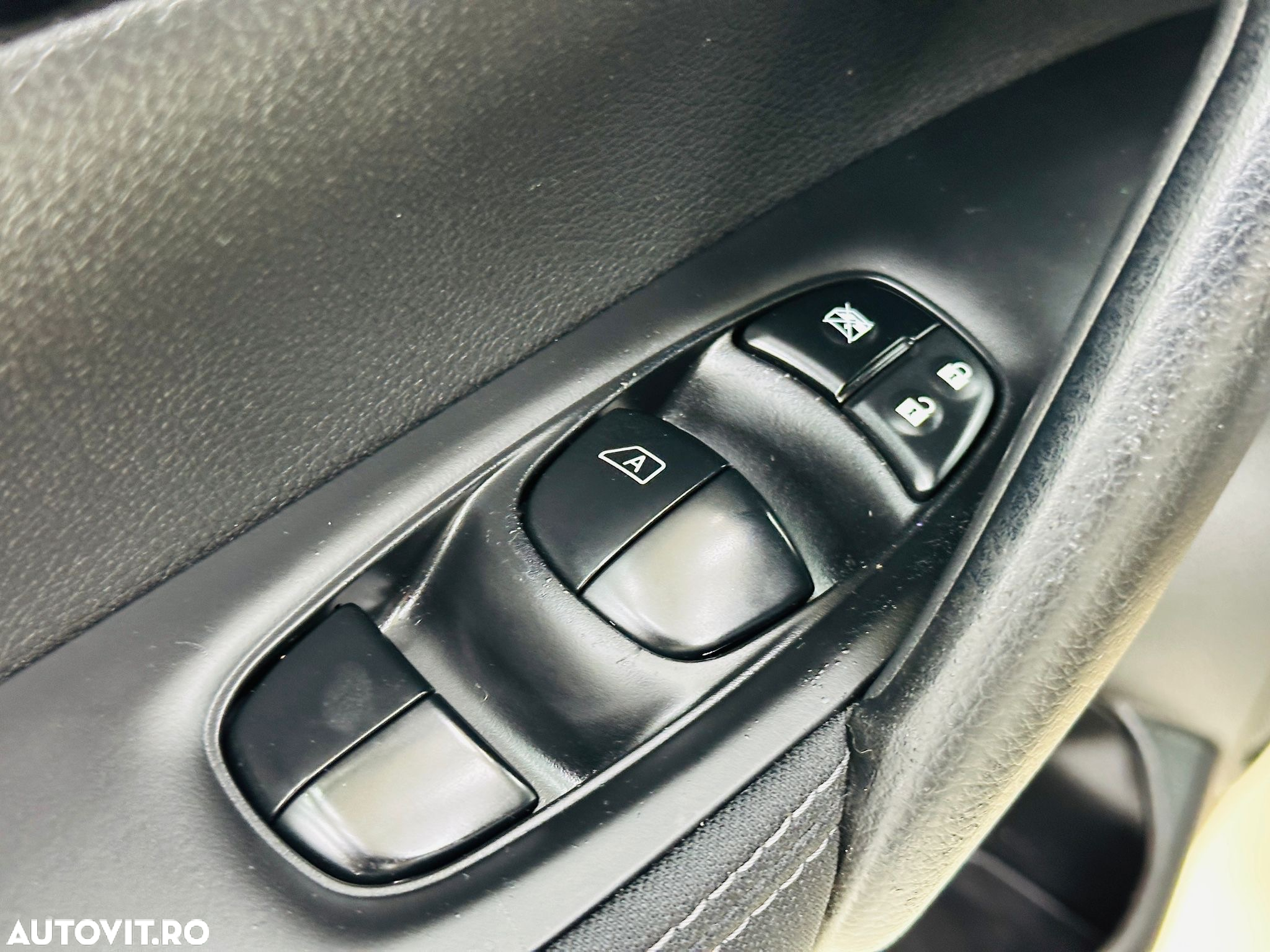 Nissan Qashqai - 15