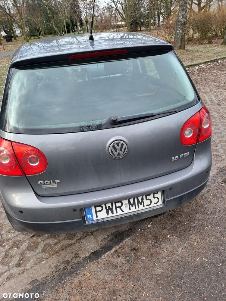 Volkswagen Golf - 2