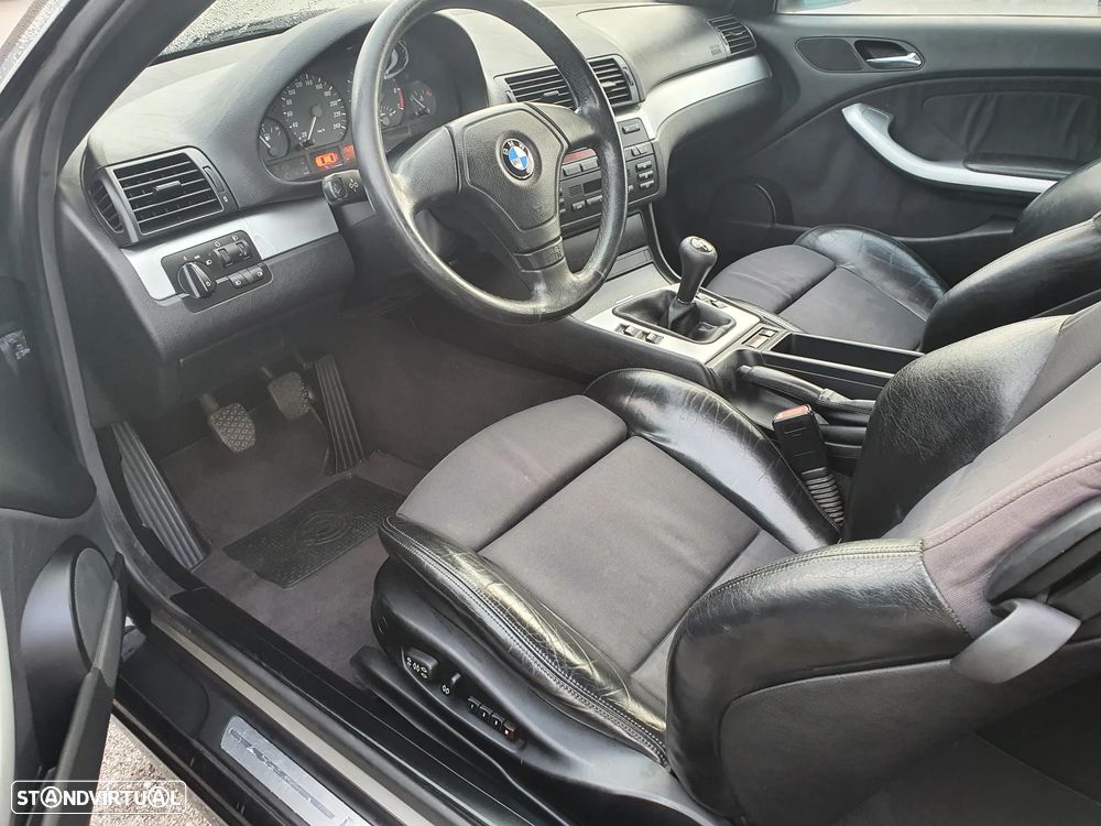 BMW 320 i Coupé - 8