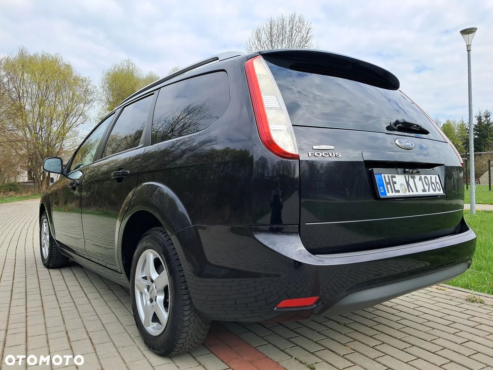 Ford Focus - 12