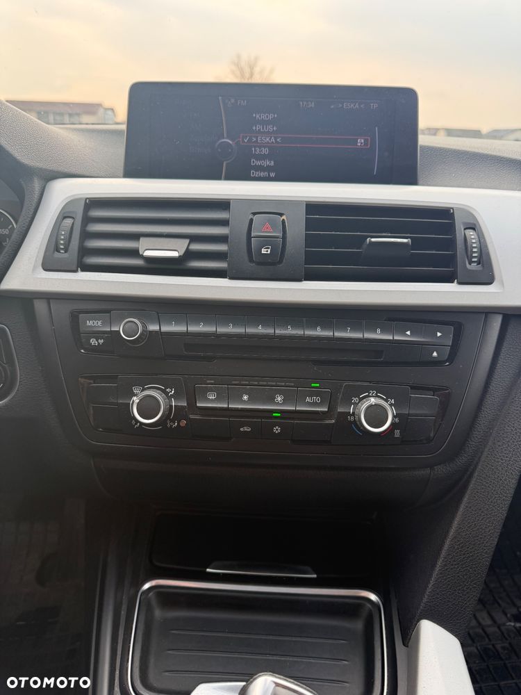 BMW Seria 3 320d Efficient Dynamics Edition Modern Line - 7